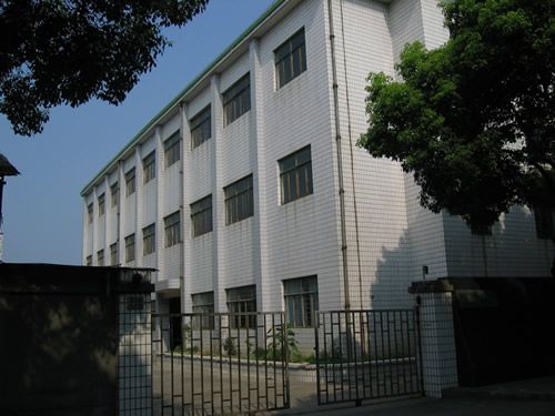 奉贤区西渡镇兴中路紫竹科学园区边816平米厂房出租