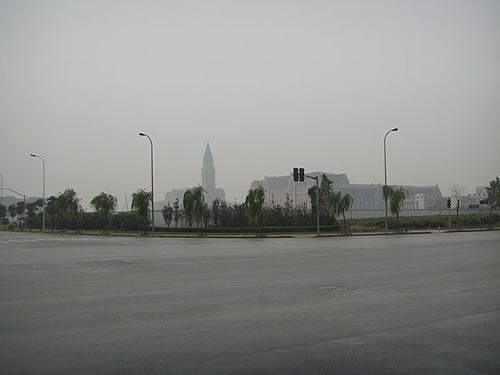 �ֶ����������������·4000ƽ���½���װ�г���׼��������