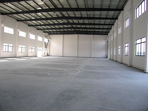 ��ɽ��������·����·��Ժ1000��ƽ�׵�����г���������/�ɷָ�