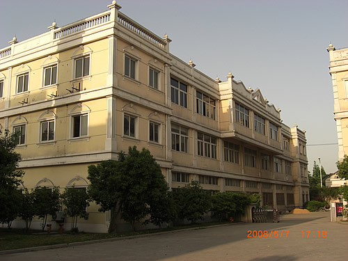 ����·������·���й�ҵ԰����500��600ƽ���׳�������(���������칫��ֿ�)