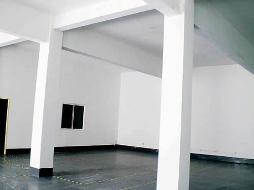 �ֶ�������·����200ƽ����С�ֿ����