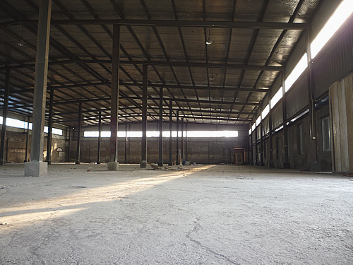 ��ɽ������·2300ƽ���׳������ֿ�\�յس���,�ɷָ�