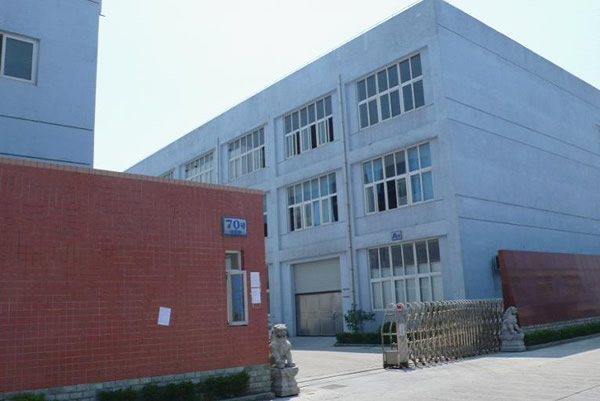 �ɽ���ͤ�Ÿ���ҵ��ʢ��·70��860,860ƽ���׳�������