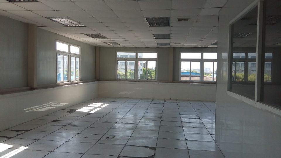 LHT04 �ɽ�������Ժ4000ƽ���������� ������� 90��/��