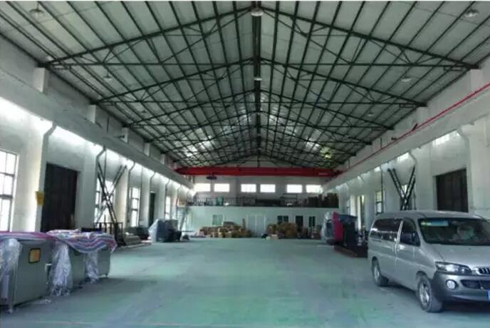 G0966 杨浦都市工业园区 900-1100平方米单层带行车厂房仓库出租