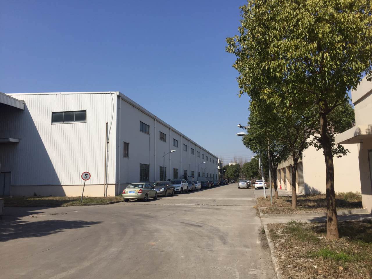 G1624 �ֶ��ϻ㹤ҵ԰�� ����������ֿ����  �ɷ��� �ʺ�����������ҵ