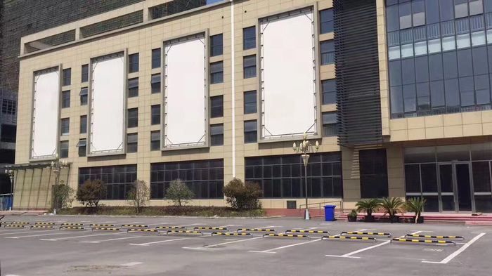 A8223 ������������Ծ·104�ؿ������3.9�򷽳����칫չʾ�з����� �ܱ�������ȫ�ʺϸ�ҵ̬