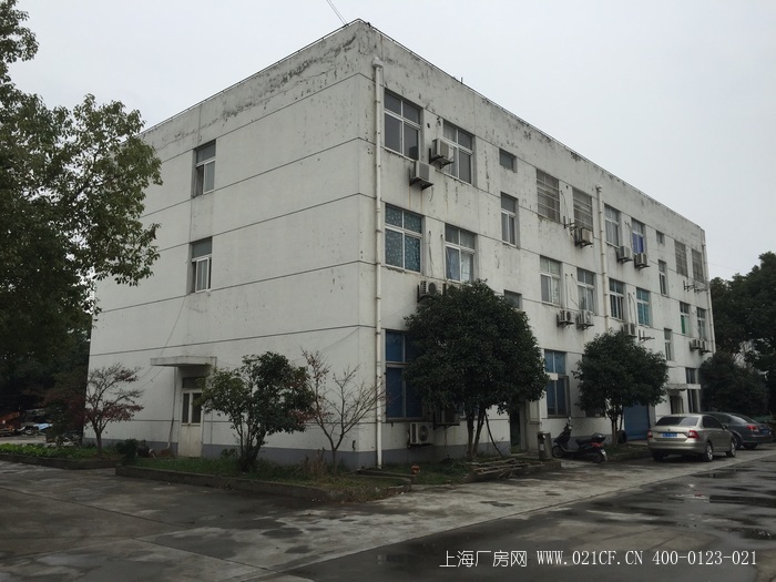 G1849金山104版块枫泾工业园区1600平米可分隔三层厂房出租
