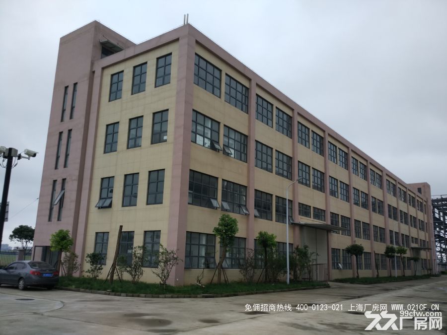 G1994 �ֶ��ٸ���װ��ҵ��104�ؿ���г��߱�׼�������� 26000ƽ����