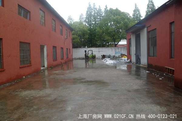 G1974 �������Ǯ�ŵ��㳧������ 198�ؿ�����ˮ�ܵ��ɰ컷�� ���Ŷ�Ժ1800ƽ���㳧��400