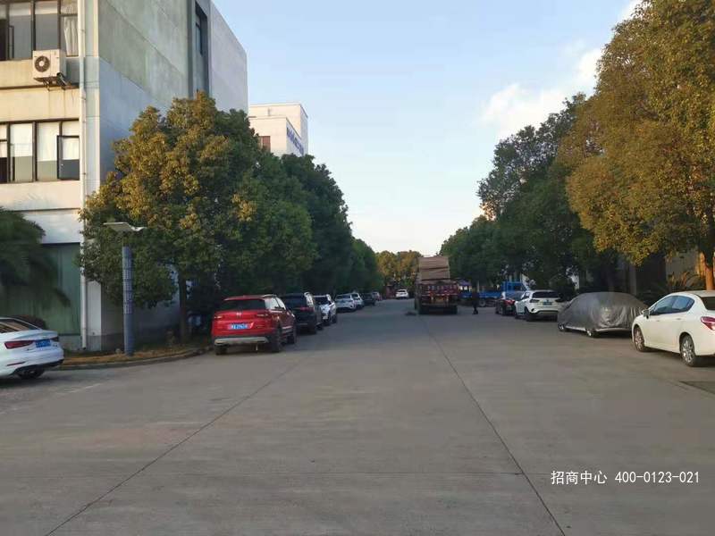 A8391 青浦工业区崧盈路新丹路104地块工业用地41亩 厂房17000平方 整体转让出售