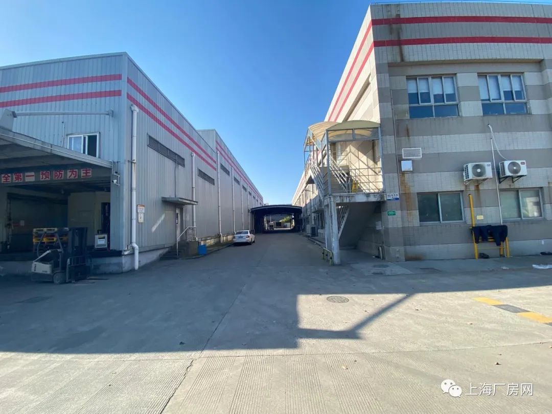 上海闵行原房东单层厂房 可做轻加工组装仓库使用 空地大 有卸货雨棚 可分租